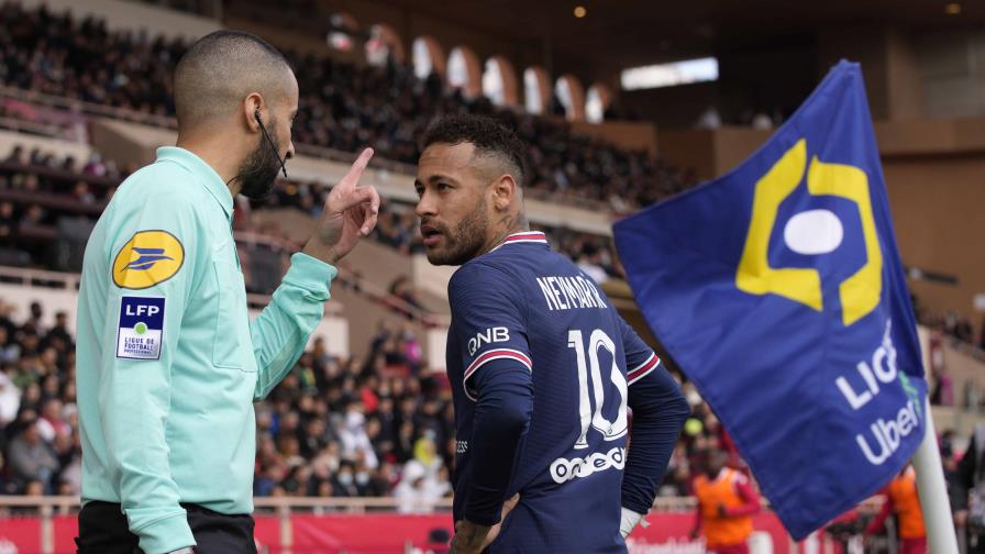 Sus selecciones, el refugio de Messi y Neymar en plena tormenta en París Sus selecciones, el refugio de Messi y Neymar en plena tormenta en París