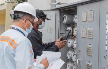 Las empresas distribuidoras de electricidad cerraron el 2021 con pérdidas superior al 32 %