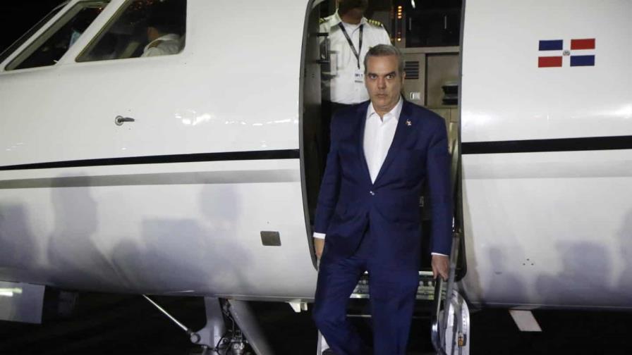 Abinader regresa al país de Costa Rica y acude a casa de Hipólito Mejía