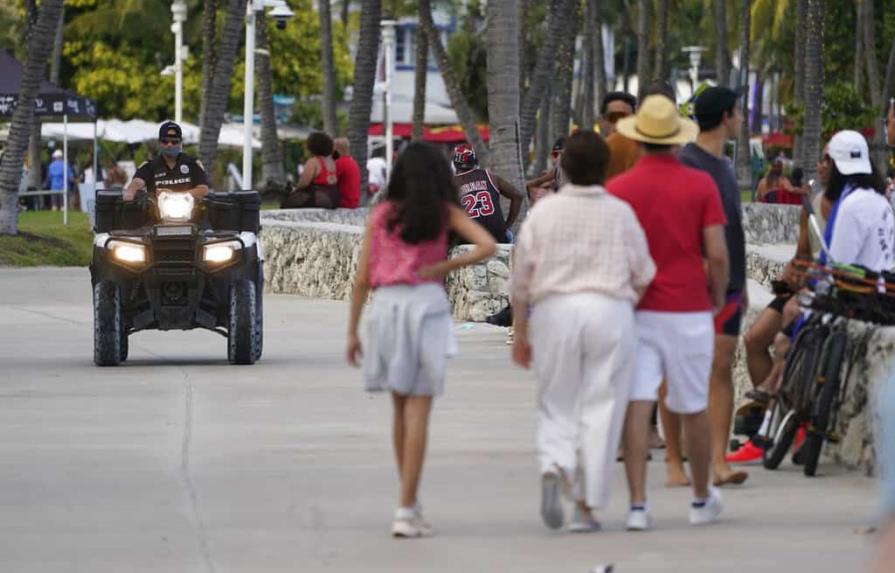 Extienden toque de queda en Miami Beach tras tiroteos