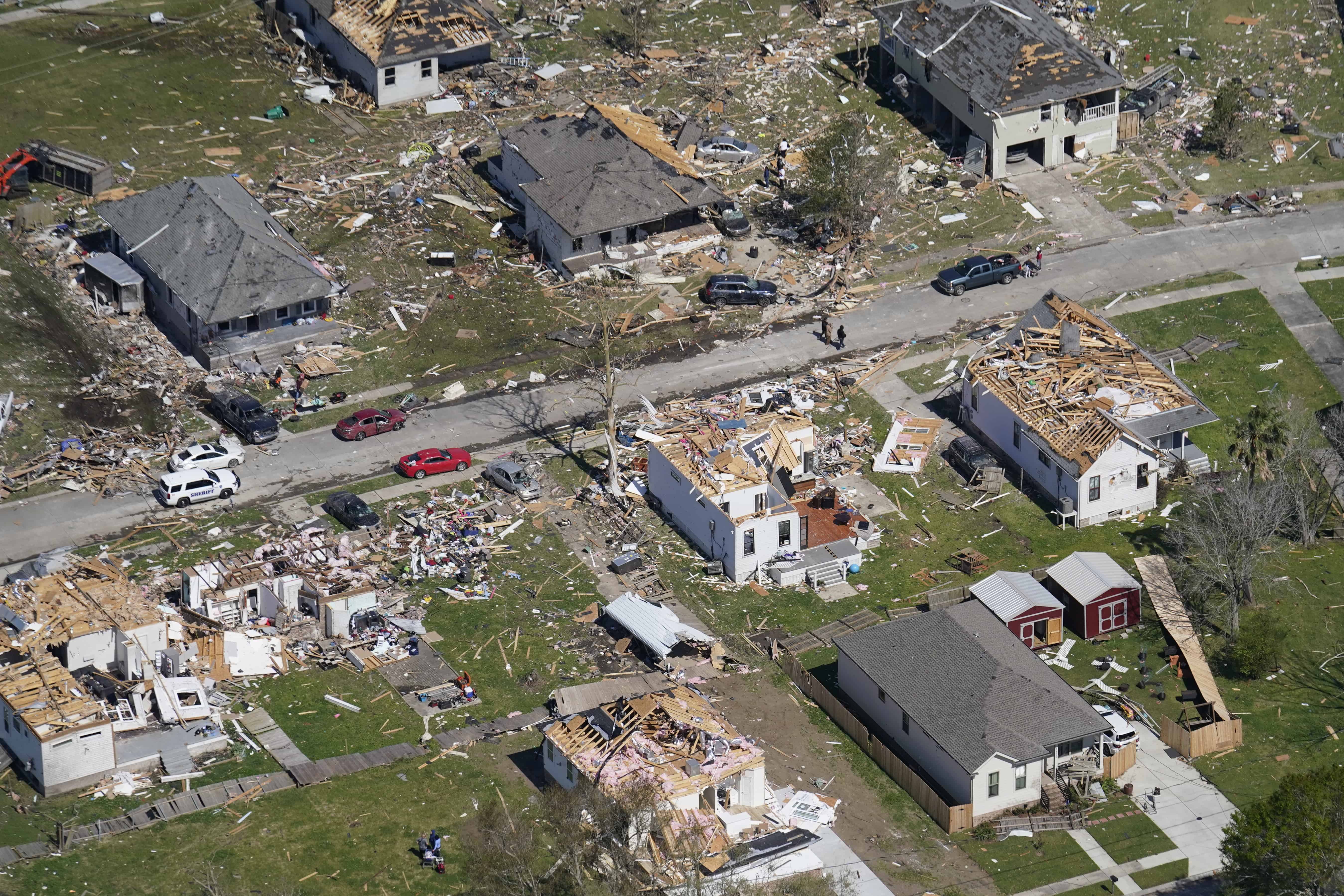 Tornado causa destrozos en Luisiana