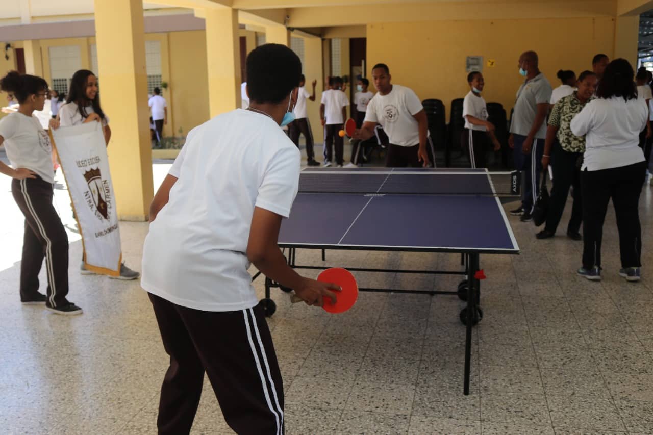 El Instituto Nacional de Educación Física (INEFI) trabaja en los juegos Intramuros en diferentes distritos educativos.