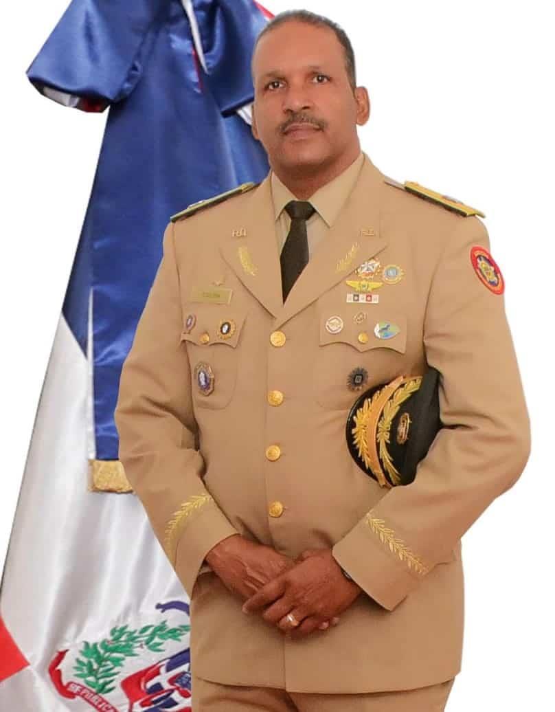 Designan al general Colón Rosario como presidente del Círculo Militar
