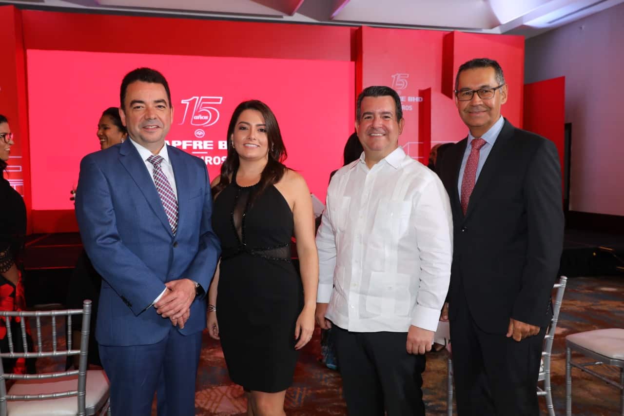 Andrés Mejía, Lina Serna, Ricardo Feris y Jaime Herrera.