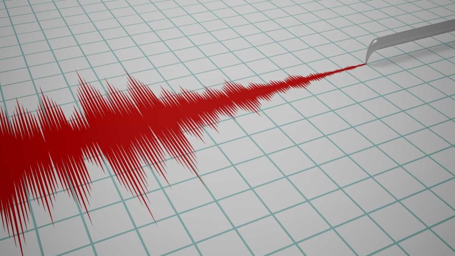 Sismo en Afganistán deja al menos 10 heridos