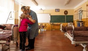 La guerra ha desplazado a la mitad de los niños de Ucrania