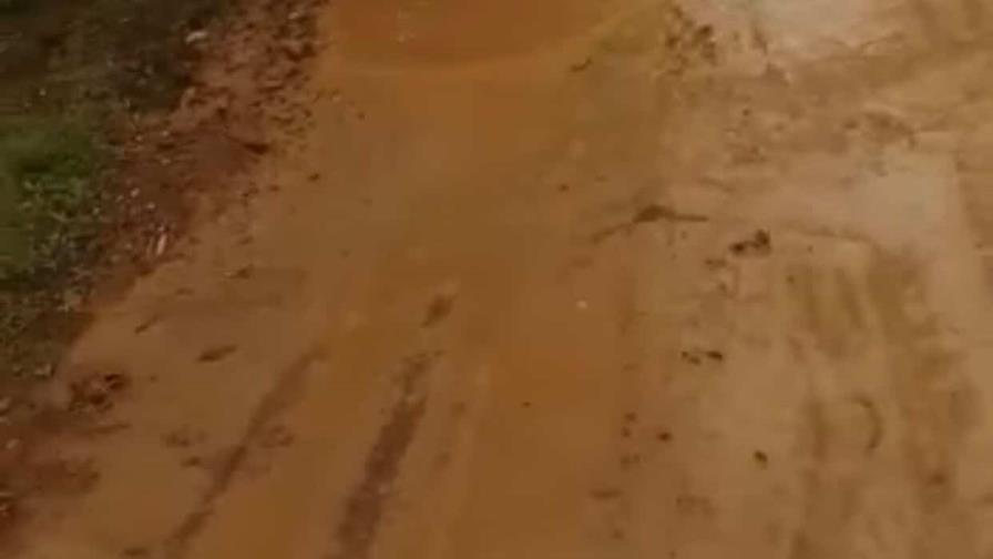 En El Seibo tienen casi una década reclamando arreglo de carretera