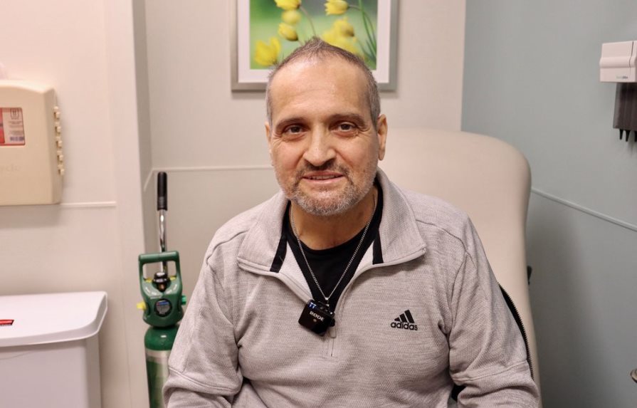 Trasplante doble de pulmón salva a hombre estadounidense con cáncer terminal