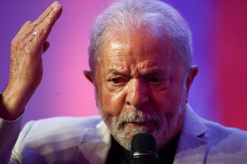 Lula alerta sobre la fábrica de mentiras de Bolsonaro en campaña electoral