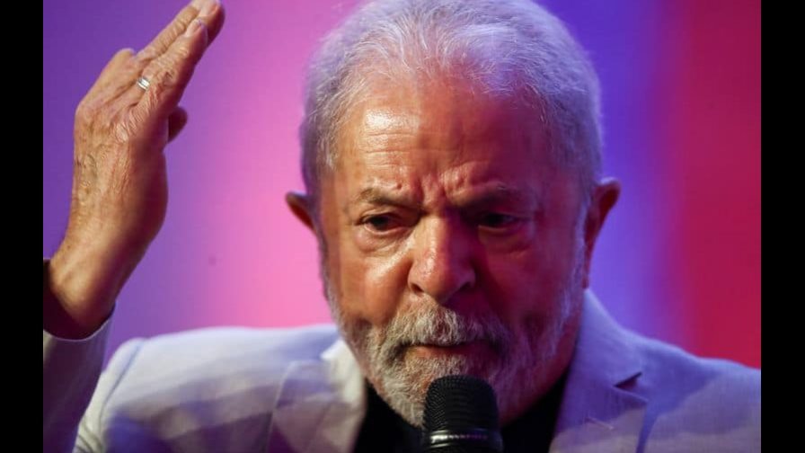 Lula alerta sobre la fábrica de mentiras de Bolsonaro en campaña electoral