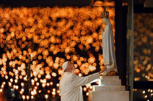 El papa Francisco preside una oración especial para Ucrania