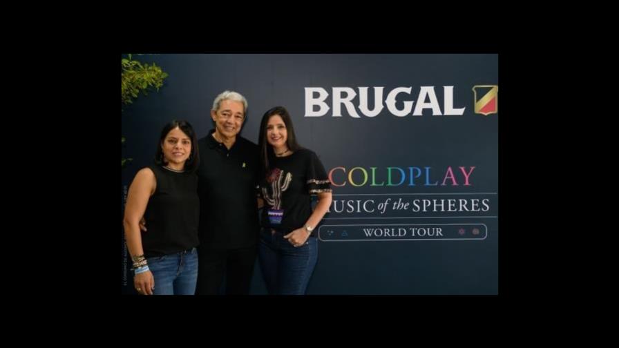 Ron Brugal brinda experiencia con grupo musical Coldplay