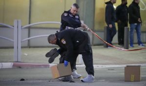 Atacantes matan a tiros a dos personas en Israel