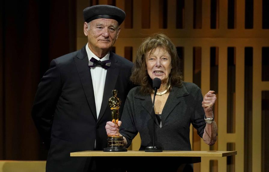 Los Oscar celebran a May, Jackson, Ullmann y Glover