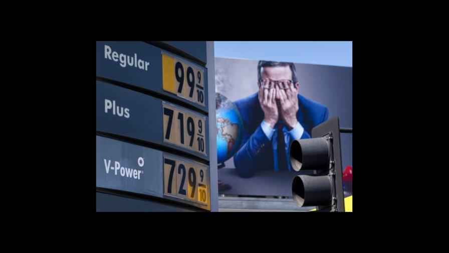Disminuye precio promedio de la gasolina en EEUU