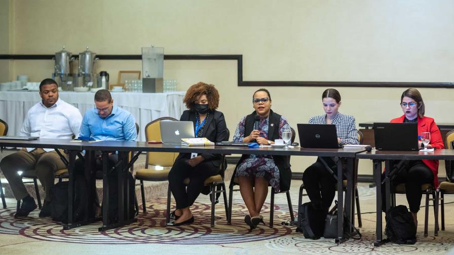 Comisión técnica de Burocracia Cero se reúne con el sector eléctrico Comisión técnica de Burocracia Cero se reúne con el sector eléctrico