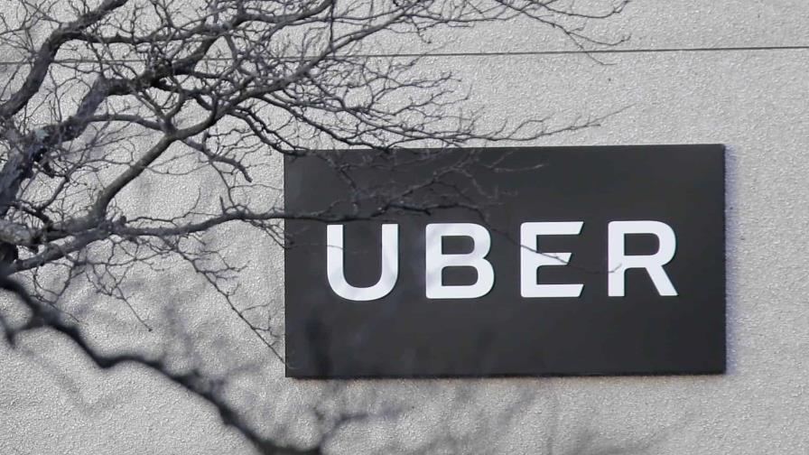 Uber aumenta tarifa de viajes desde Aeropuerto de Las Américas 
