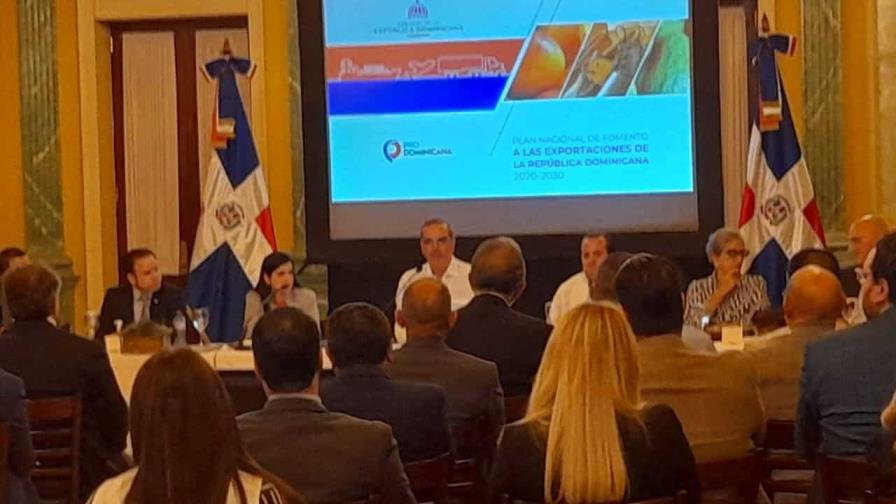 Gobierno anuncia RD ha superado barrera de los US$12,000 millones en exportaciones Gobierno anuncia RD ha superado barrera de los US$12,000 millones en exportaciones