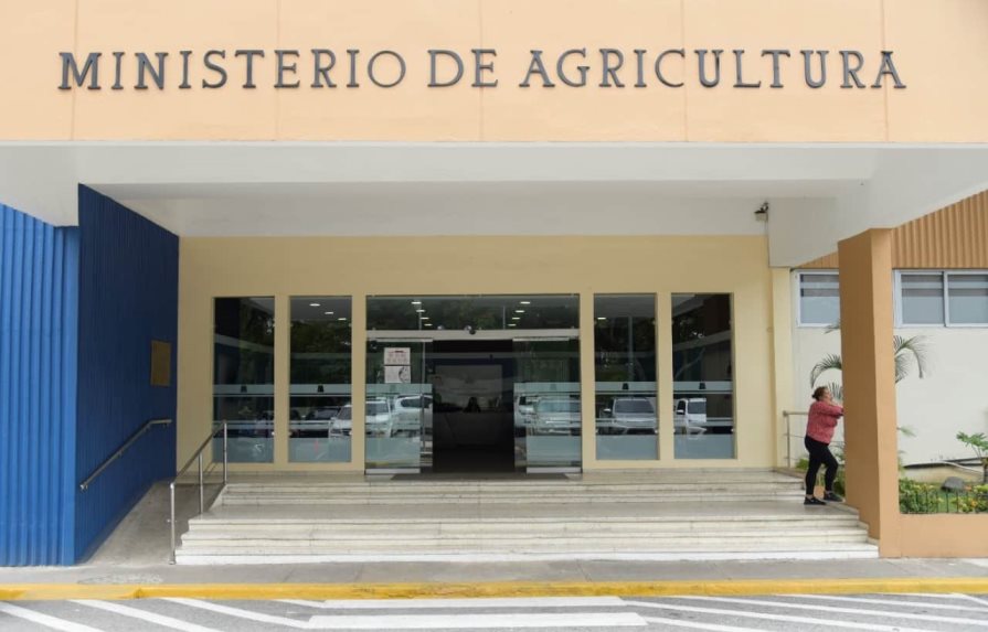 Agricultura asegura RD está dentro plazo de ejecución del préstamo del BID
