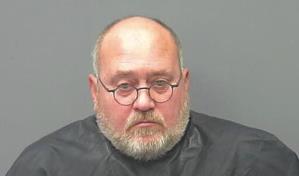 Abusó de menores mientras trabajaba para el ejército de EEUU