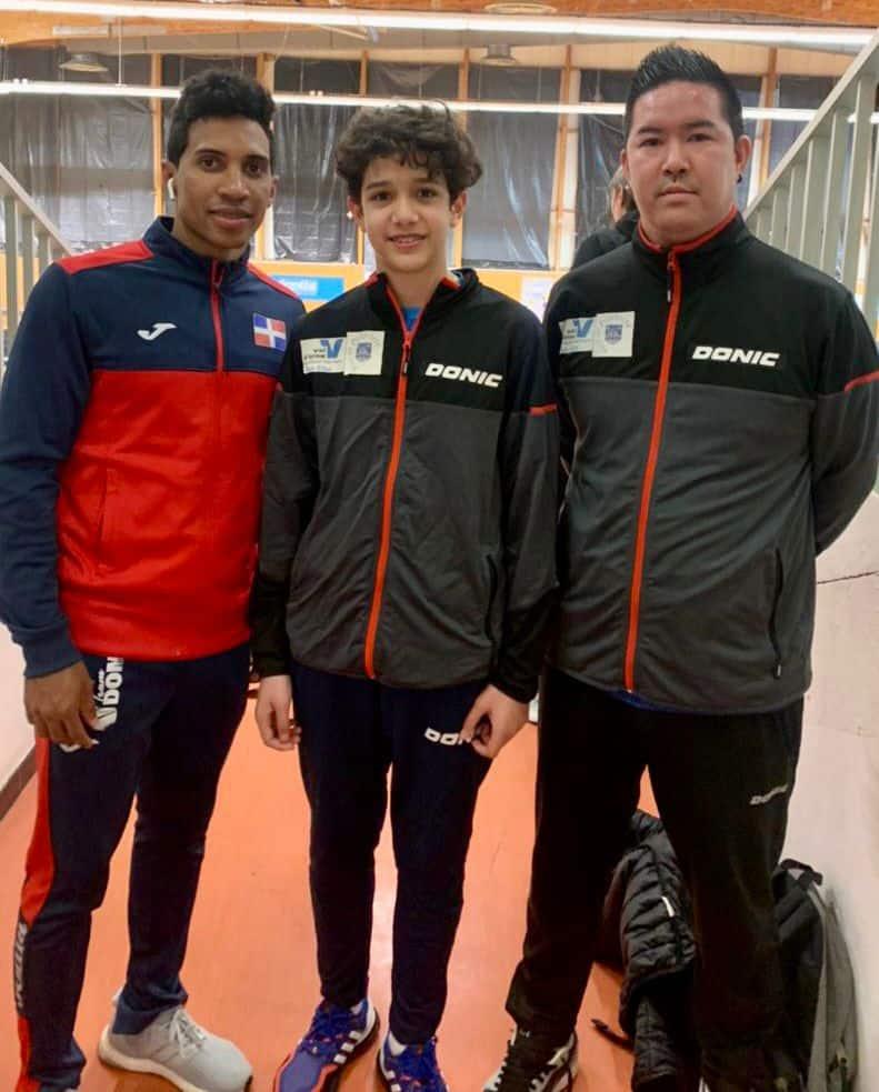 Primer dominicano con un tercer lugar en nacional juvenil de tenis de mesa en Francia