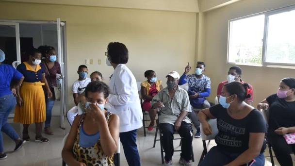 RD lleva 15 días sin reportar fallecidos por COVID-19 y mantiene positividad por debajo del 1%