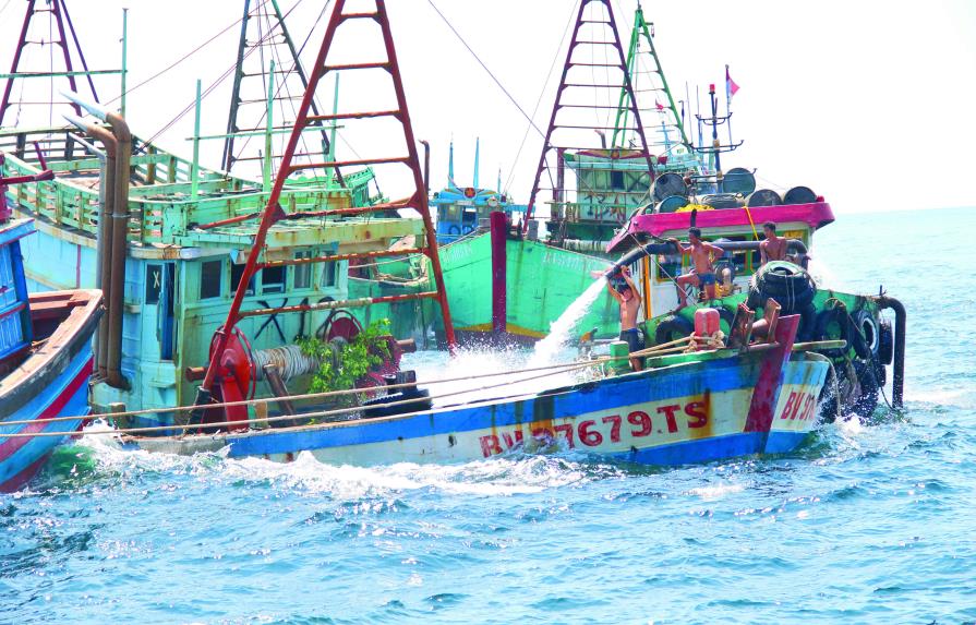 Pesca ilegal, problema cada vez más grave y violento