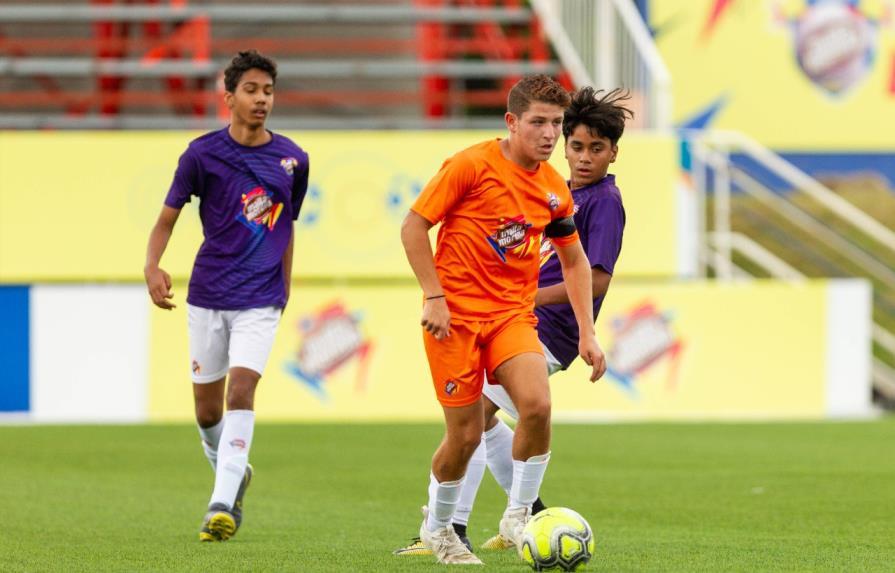 Instituto Iberia logra el doblete en la zona norte de copa de fútbol intercolegial