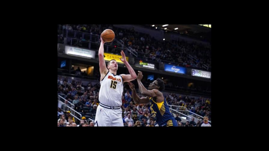 Con 37 puntos de Jokic, Nuggets supera a Pacers