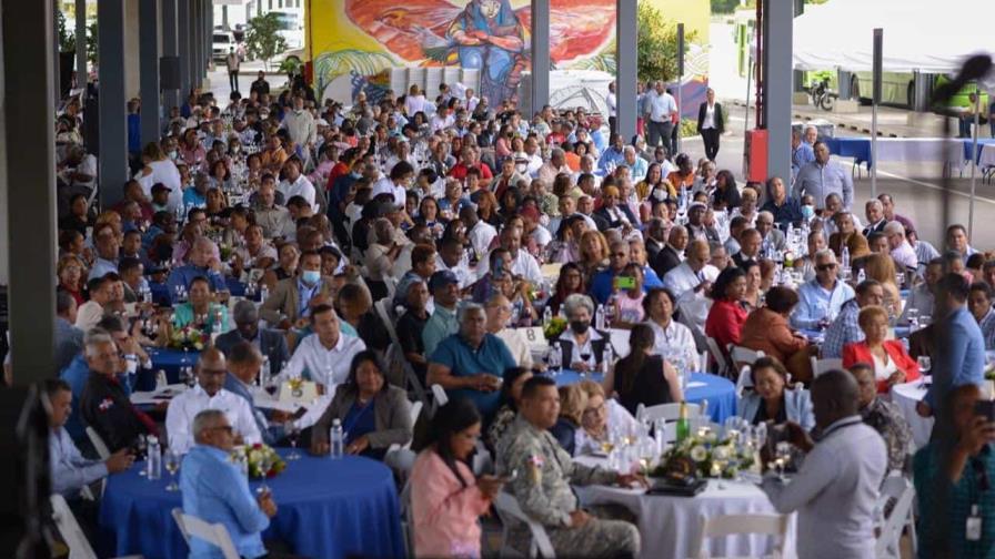 Alcalde Manuel Jiménez celebra el Día de las Juntas de Vecinos