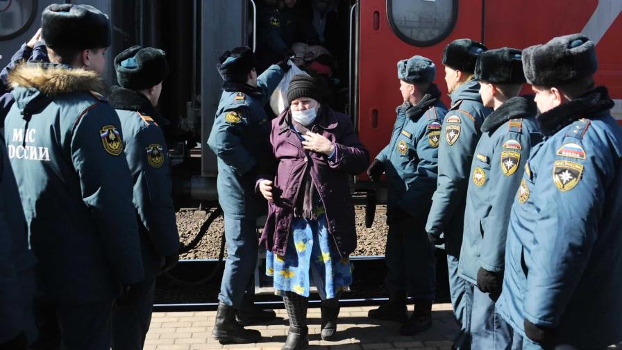 Rusia confirma la apertura de un corredor humanitario desde Mariúpol para este viernes