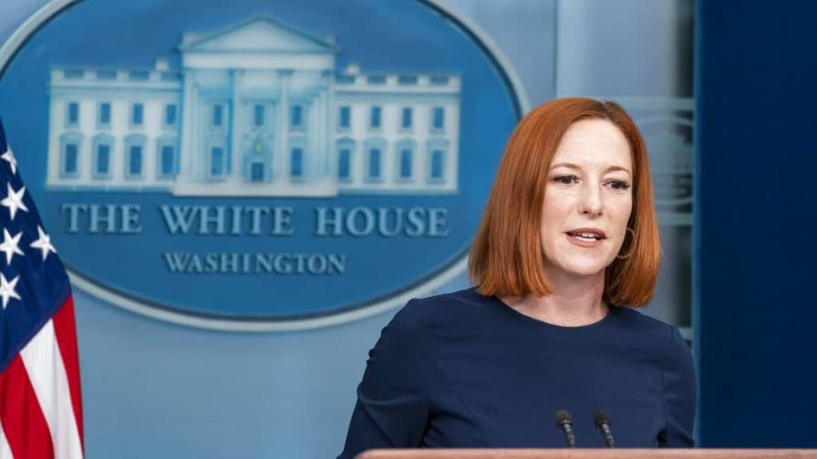 La portavoz de Biden rechaza confirmar si dejará su puesto para irse a MSNBC