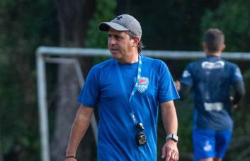 La convocatoria de los Delfines del Este para su partido contra O&M
