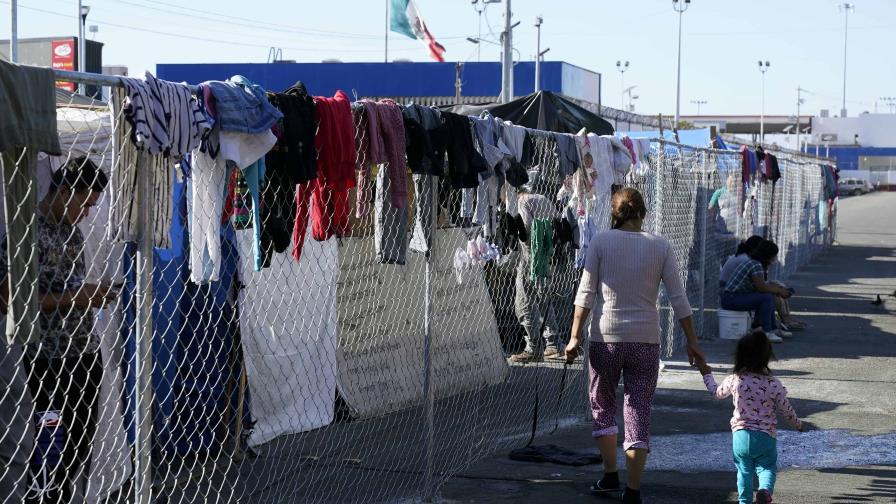 Pondrán fin a límites al asilo en frontera México-EEUU