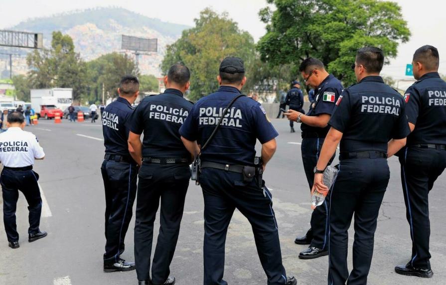Mueren ocho sicarios y un policía en enfrentamientos en el oeste de México