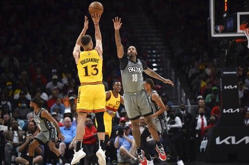 Hawks siguen enrachados pese a 55 puntos de Durant