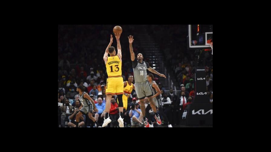 Hawks siguen enrachados pese a 55 puntos de Durant