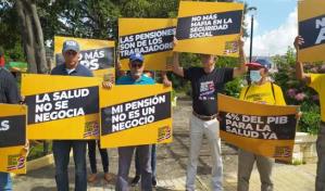 En Santiago realizan piquete por mejoras en la Seguridad Social