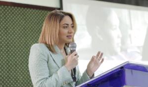 Directora de Supérate califica como "intento de descrédito" solicitud de interpelación