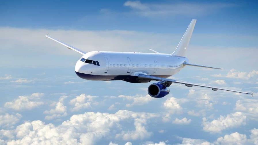 Rusia restablecerá las conexiones aéreas con 52 países suspendidas por el COVID-19 Rusia restablecerá las conexiones aéreas con 52 países suspendidas por el COVID-19