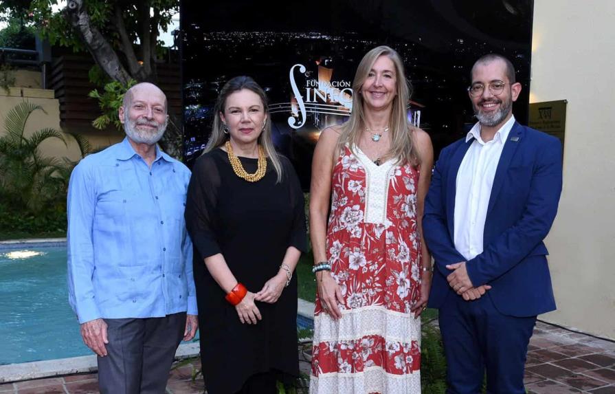 Fundación Sinfonía y Casas del XVI ofrecen charla-cóctel con motivo de gala “La Dama de la Música”