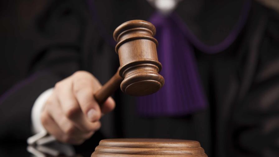 Condenan a 20 años de cárcel a un hombre por muerte de una mujer durante atraco