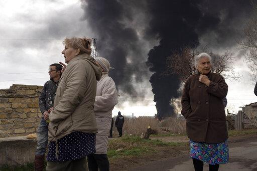 Rusia enfrenta señalamientos por cuerpos en Ucrania