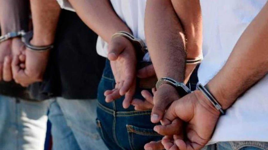 Policía detiene cuatro personas por robos y asaltos en varios puntos del país