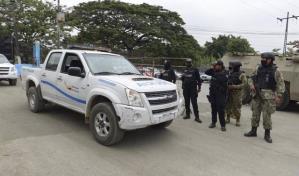 Autoridades de Ecuador trasladan de prisi&oacute;n a cinco implicados en el mot&iacute;n de la c&aacute;rcel de Turi