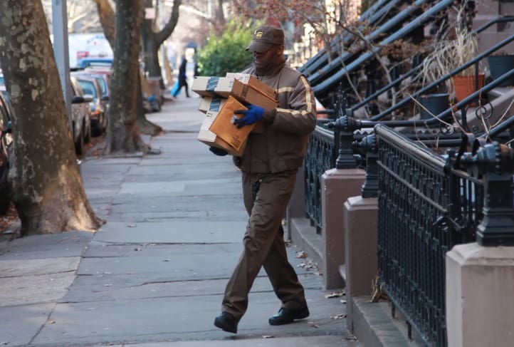 Empleado del gigante de la entrega UPS