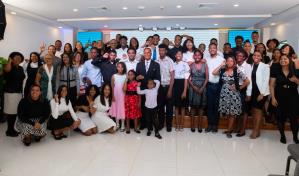 Adventistas dan apertura a nueva congregación especial para sordos