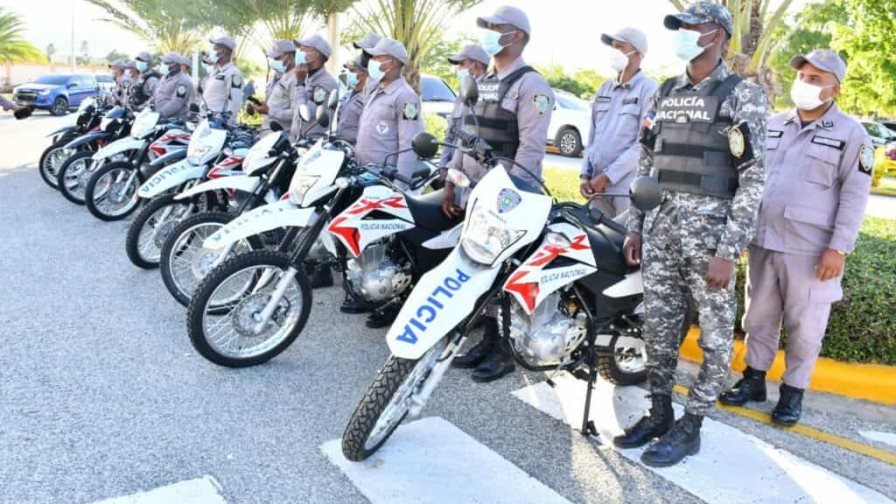 Otorgan prórroga para que agentes de Policía registren sus motocicletas en el Intrant