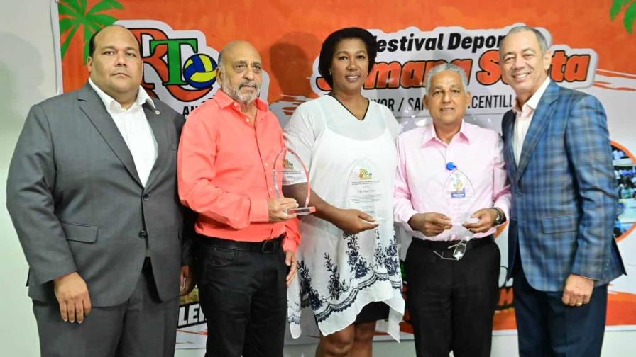 El Festival Deportivo Hato Mayor anuncia premios y reconoce homenajeados El Festival Deportivo Hato Mayor anuncia premios y reconoce homenajeados