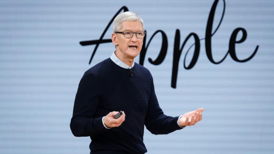 Tim Cook, CEO de Apple, era acosado sexualmente por una mujer Tim Cook, CEO de Apple, era acosado sexualmente por una mujer